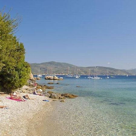 Diplomats' Holidays Хортон Экстерьер фото